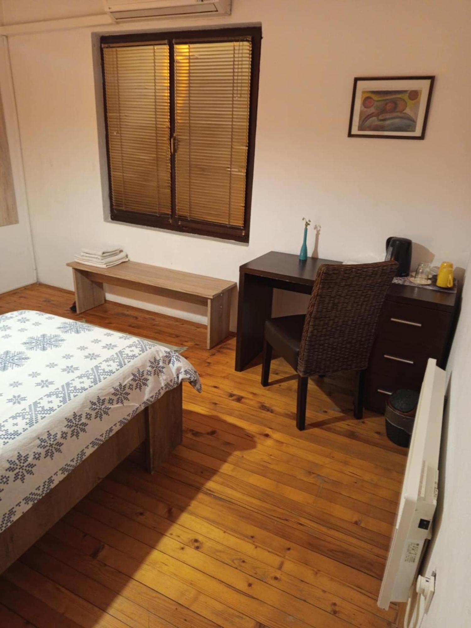 Two Babies Hotel Мостар Екстериор снимка